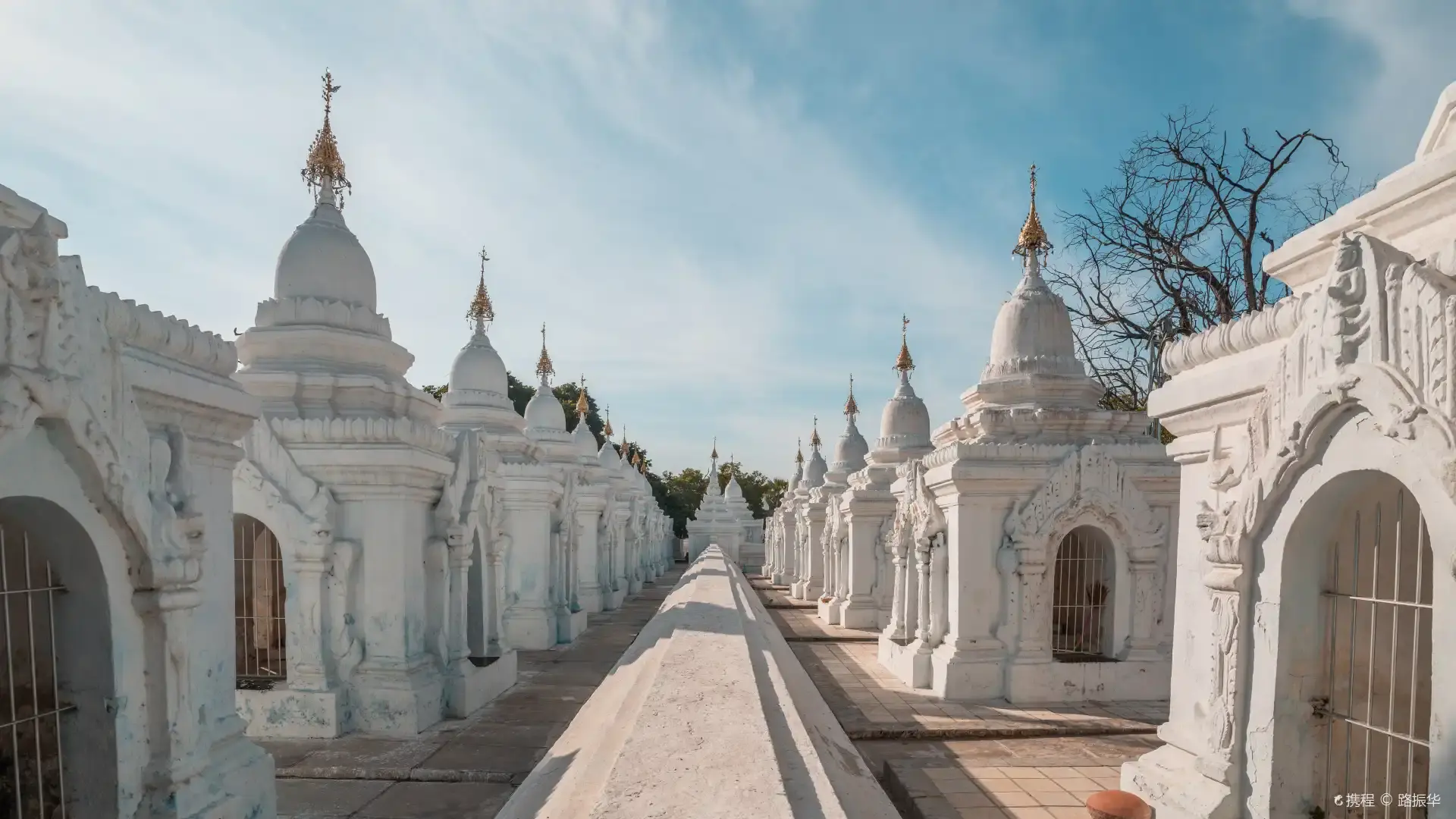 Hoteles cerca de Kuthodaw Paya