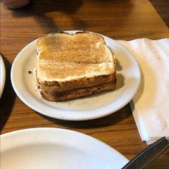 Cueva Bar User Photo