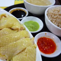 5 Star Hainanese Chicken Rice & BBQ Pork User Photo
