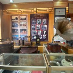 Chun He Lou User Photo