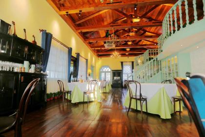 江畔餐厅(斯大林街店)