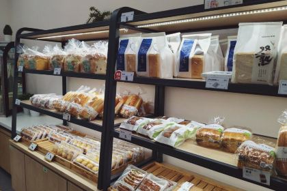 Qianji West Bakery (lvchengguangchang)