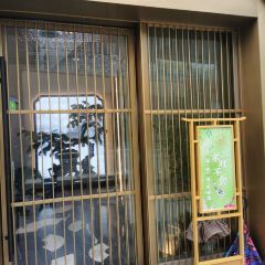 MI TOO CATE User Photo