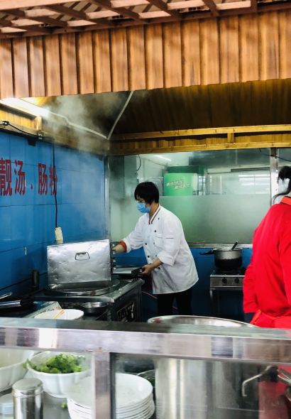 東江湖遊水三文魚美食城