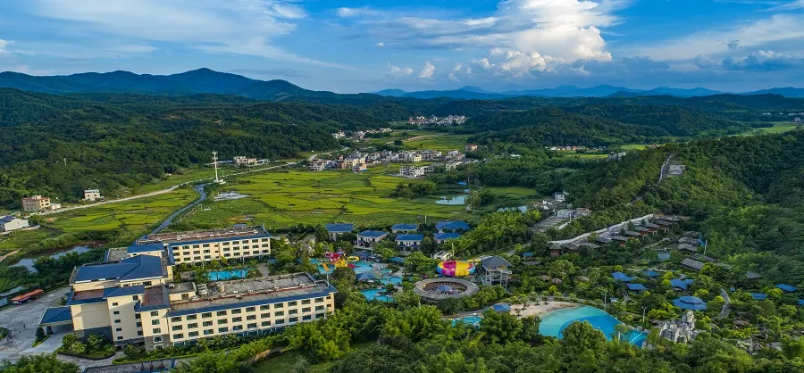 Hot Springs Attractions