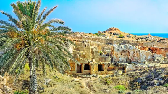 Царские гробницы