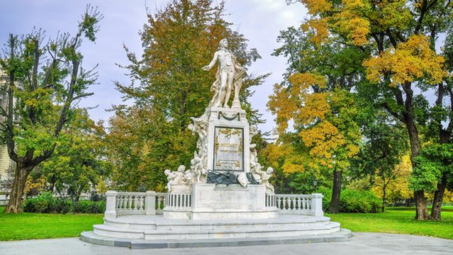 Mozart Monument