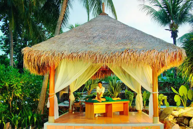 Hotel dekat Luxsa Spa