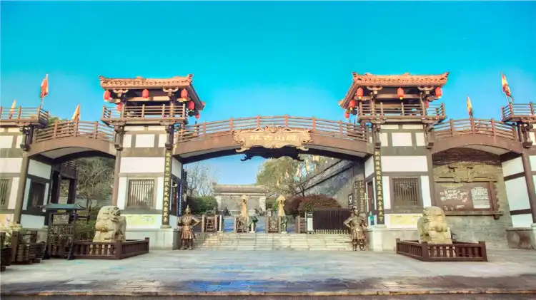 Hotels near Guanshan Ancient Town