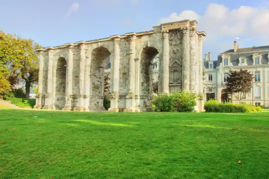 Hotels near Mars Gate