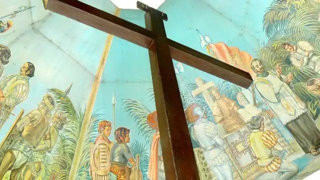 Hotels near Magellan's Monument