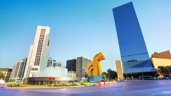 A 1-day tour three cultural squares, the downtown post office, Constitution Square, and Reform Avenue.