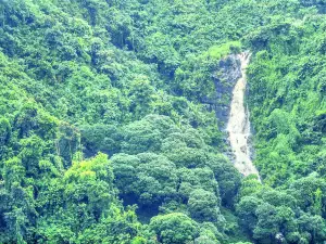 Водопады Басей