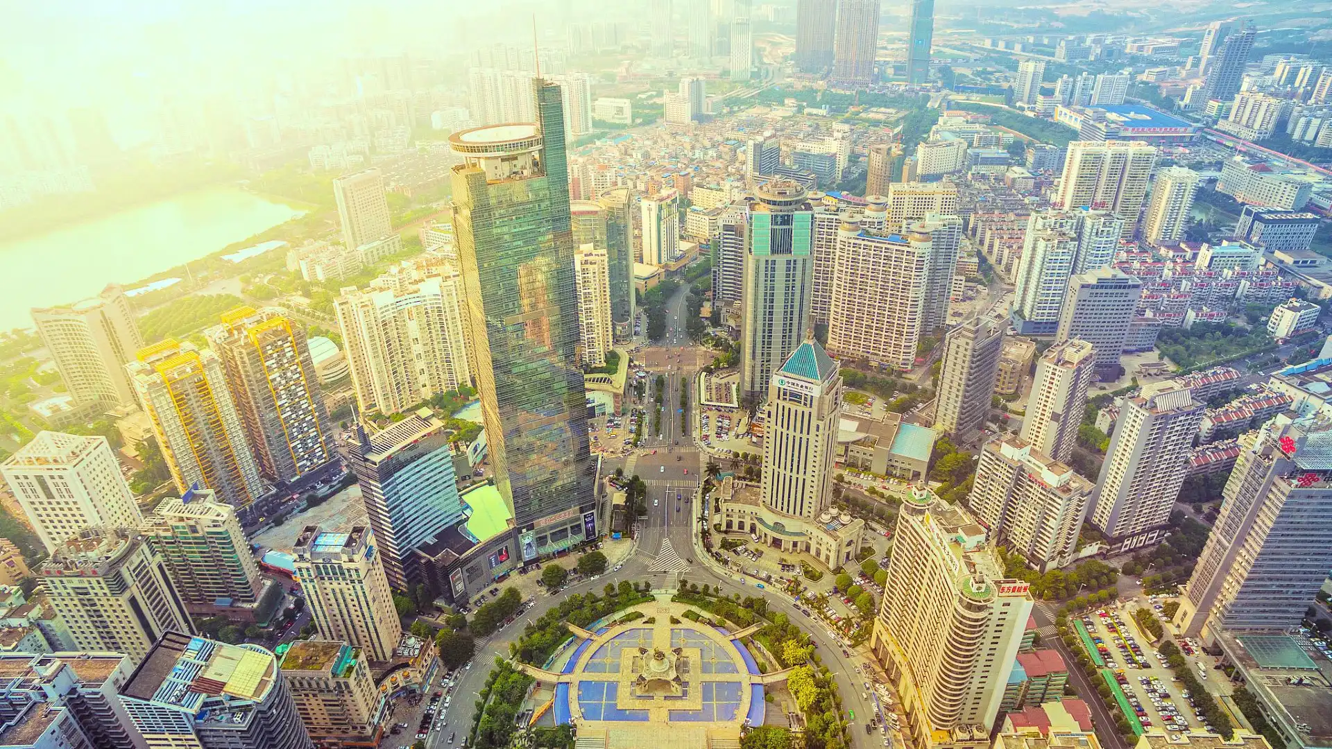 Hotels near Jinhu Square