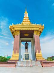 Statue of King Father Norodom Sihanouk