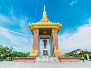 Statue of King Father Norodom Sihanouk