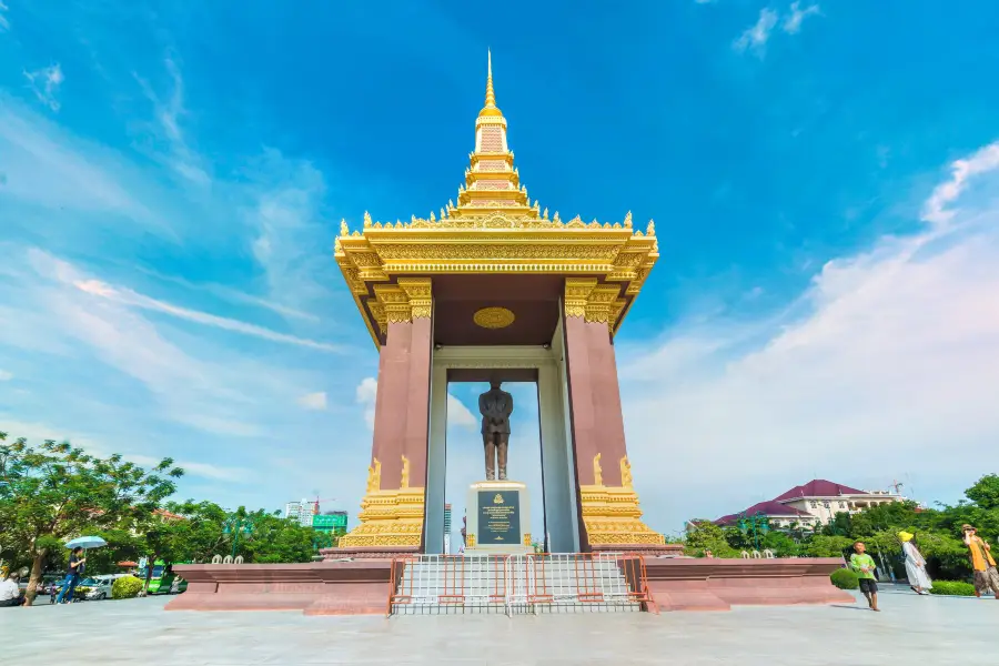 Statue of King Father Norodom Sihanouk