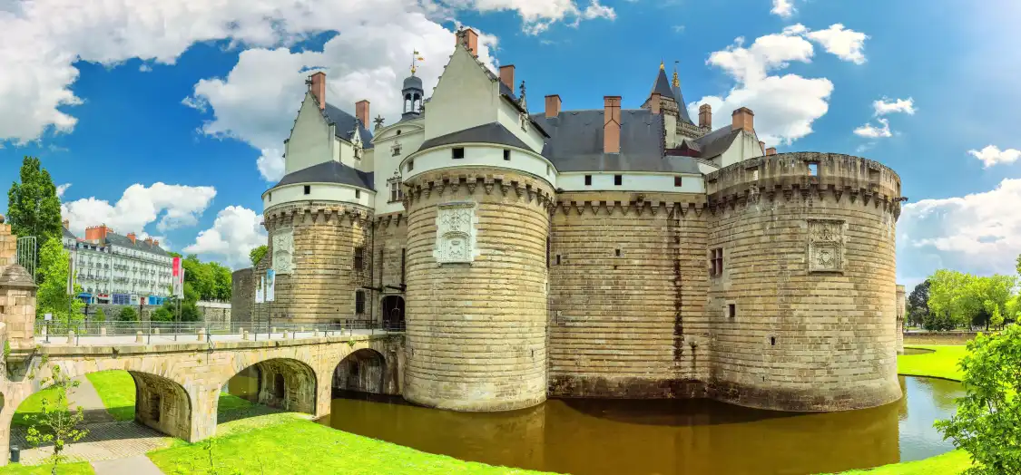 Hotels near Chateau des Ducs de Bretagne