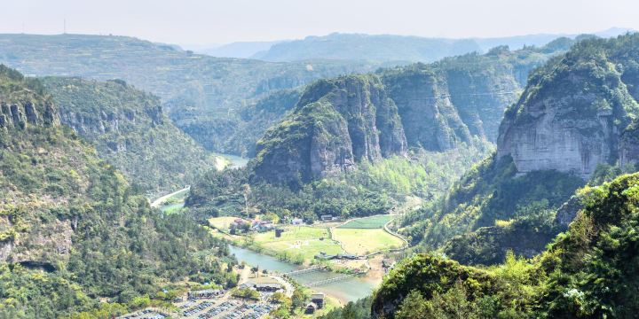 Qianzhang Canyon