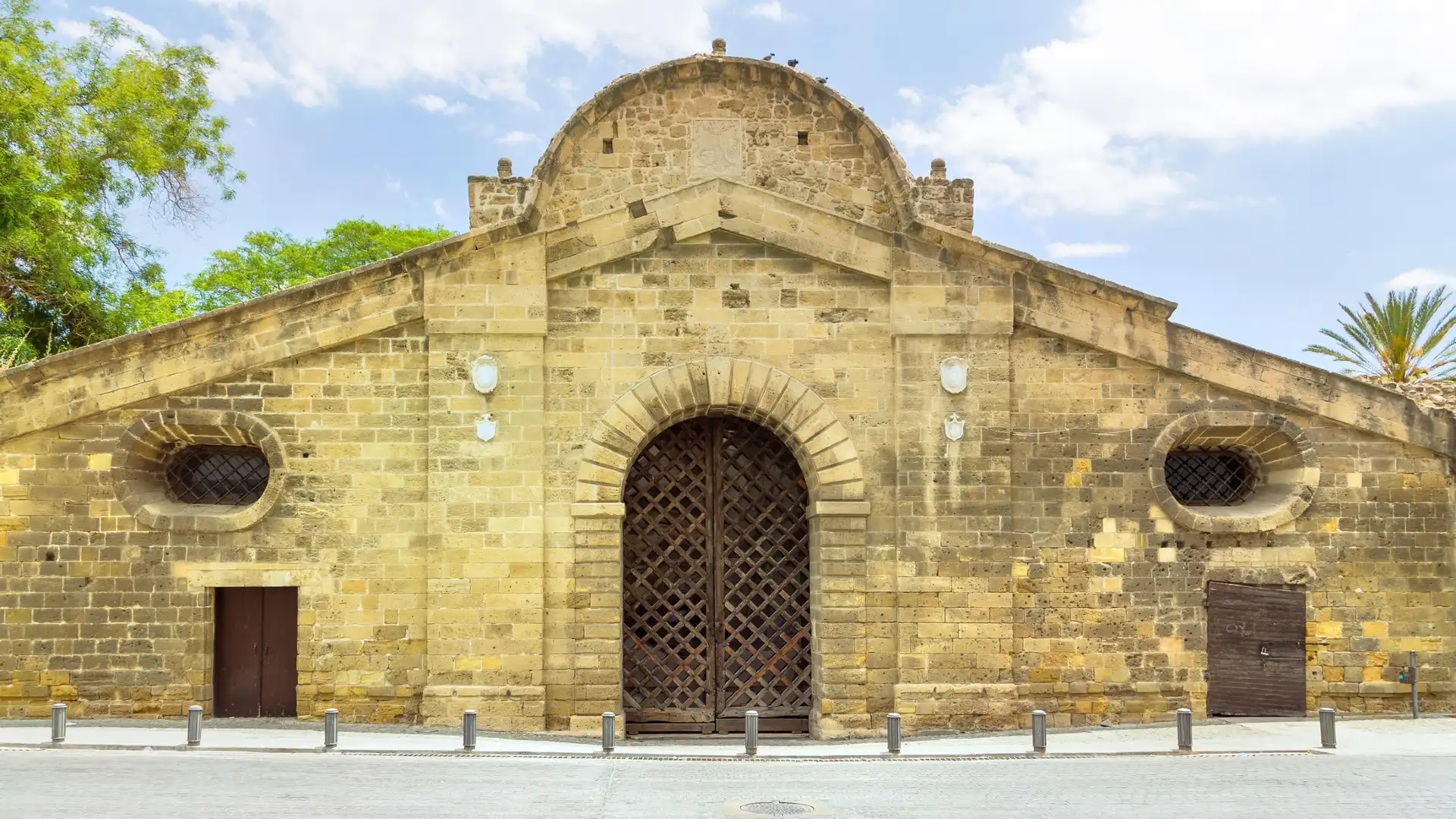 โรงแรมใกล้Famagusta Gate