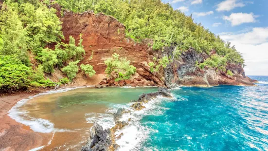 Kaihalulu Beach