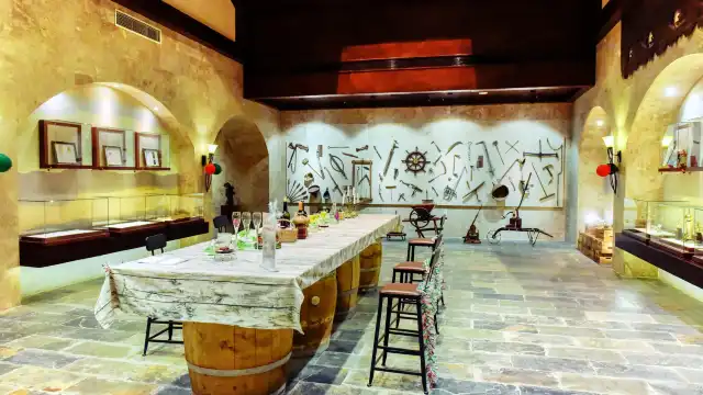 โรงแรมใกล้พิพิธภัณฑ์ไวน์ชนเผ่าออเรนดา