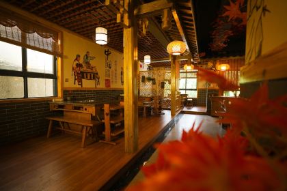 重庆九宫格老火锅(友谊路店)