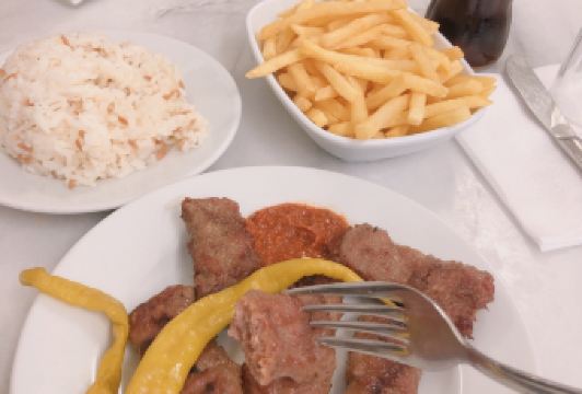 Tarihi Sultanahmet Koftecisi Selim Usta User Photo