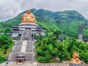 人間彌勒（雪竇寺）