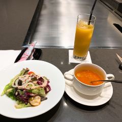 鉄板焼 山河 User Photo