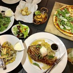 Italics Restaurant User Photo