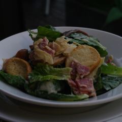 Dundee’s Restaurant 여행 사진
