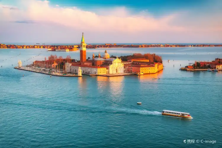 Hotels near Church of San Giorgio Maggiore