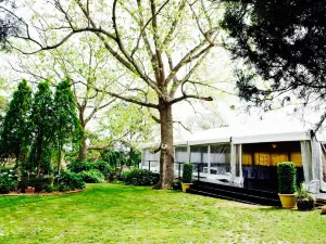 Camden Valley Inn