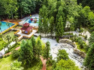 Pu'an Forest Hot Spring