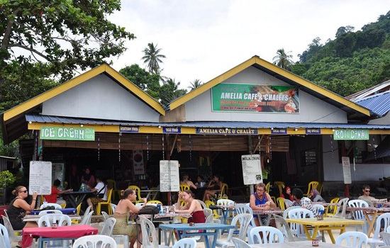 Amelia Cafe n Chalet