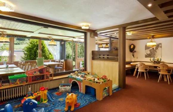 豪斯澤利公寓酒店