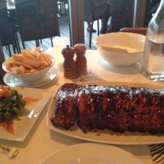 Dundee’s Restaurant User Photo