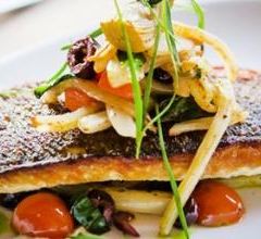 CUT by Wolfgang Puck張用戶圖片