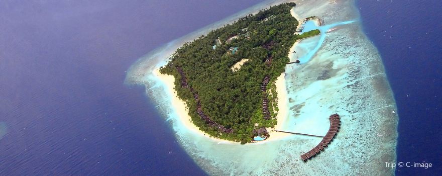 Veligandu Island Beach