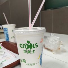 华莱士·全鸡汉堡(洋浦店) User Photo