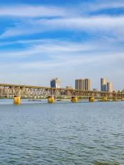 Qiantang River Bridge