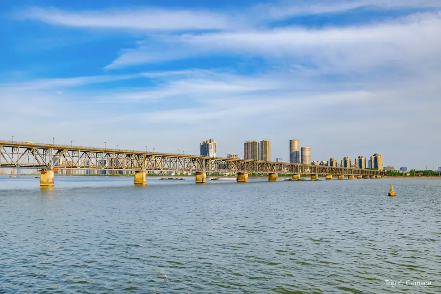 Qiantang River Bridge