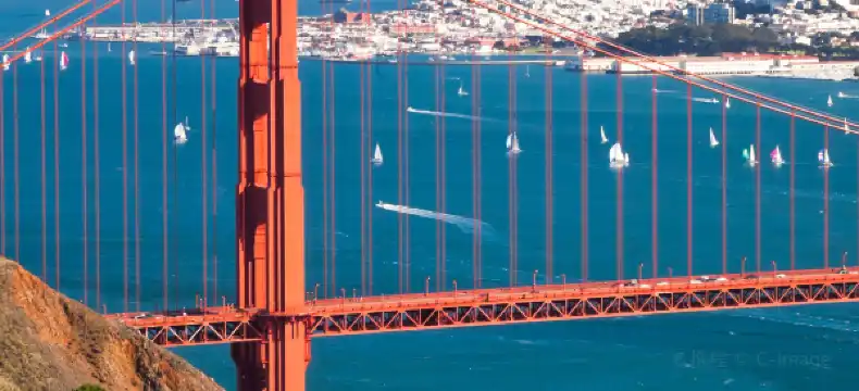 모나크 주변 호텔