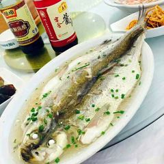 丽湖船菜馆·特色鱼头汤(古竹路店) User Photo