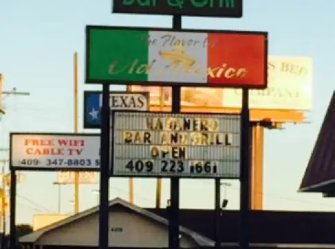 El Habanero Bar and Grill