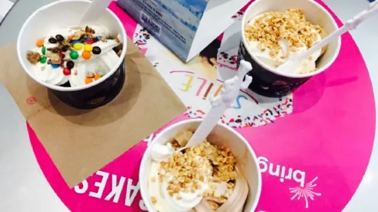 Menchie's Frozen Yogurt