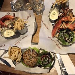 Burger & Lobster User Photo