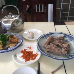 Jingyuangaliumeiweiyanggaorou User Photo