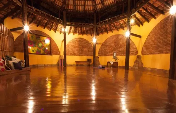 普拉納洛瑞恩Spa旅館